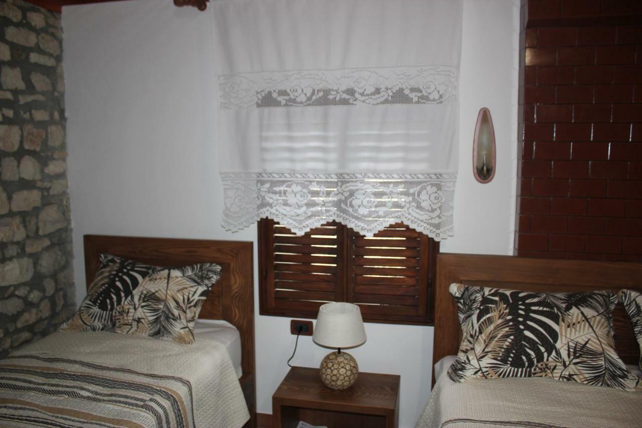 Guesthouse Arjan 培拉特 外观 照片