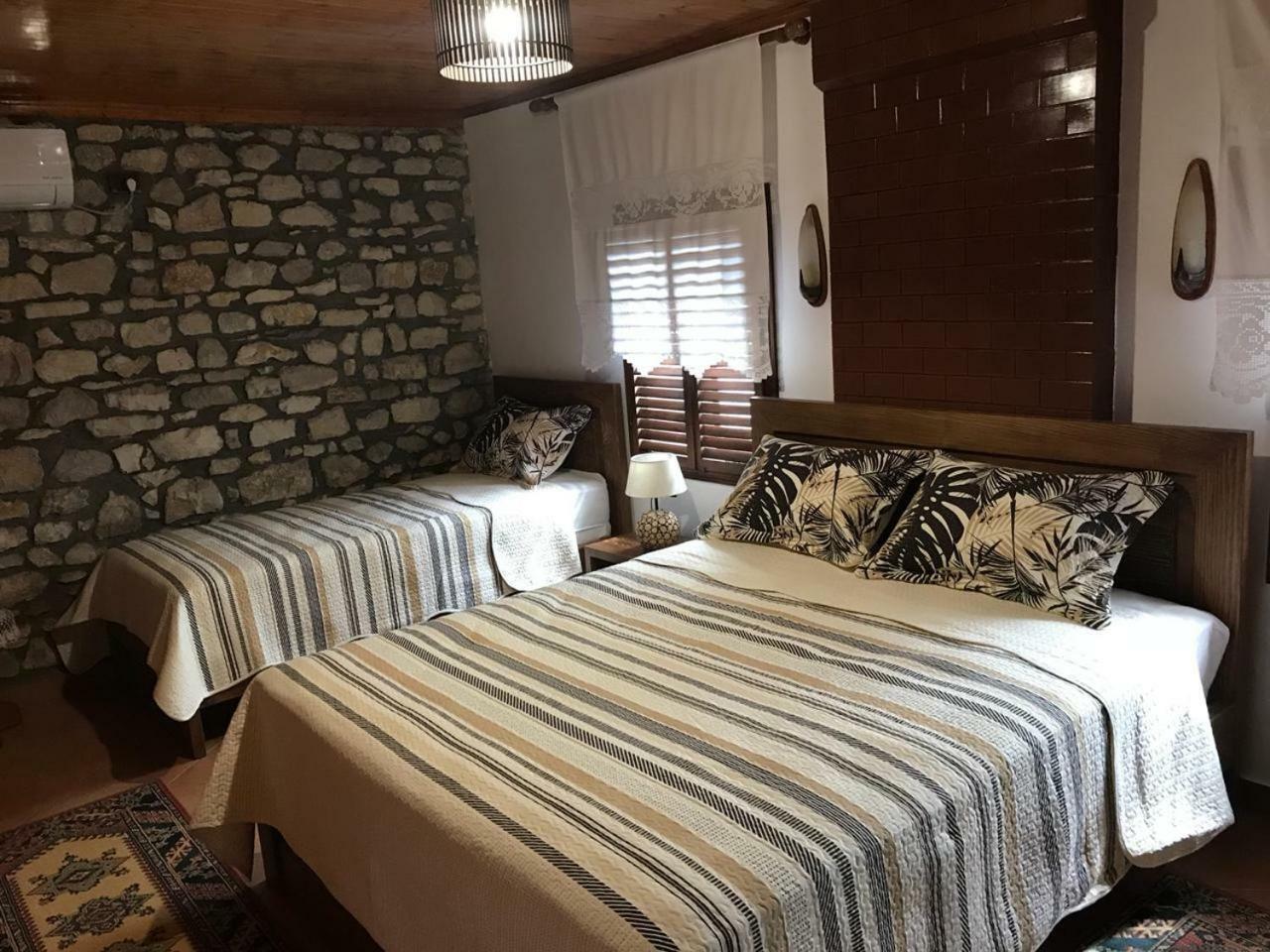 Guesthouse Arjan 培拉特 外观 照片