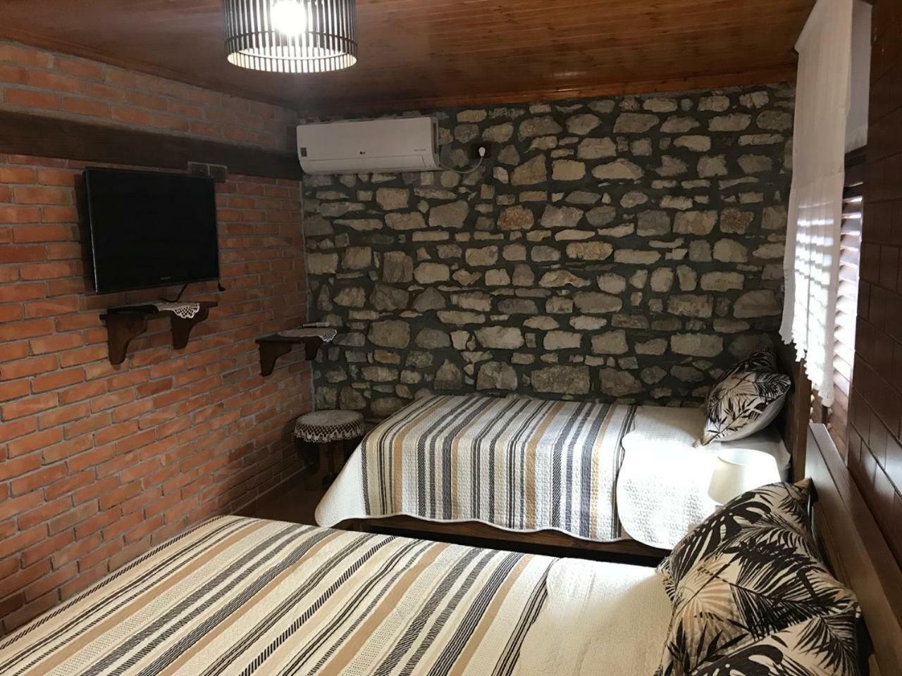 Guesthouse Arjan 培拉特 外观 照片